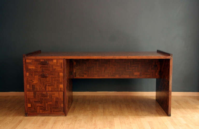 what is a cocobolo desk