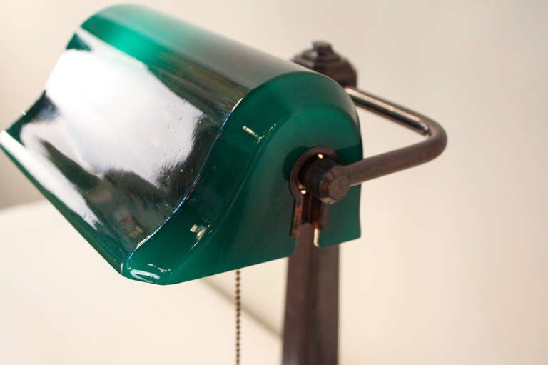 Classique américain Lampe de banquier Greenalite