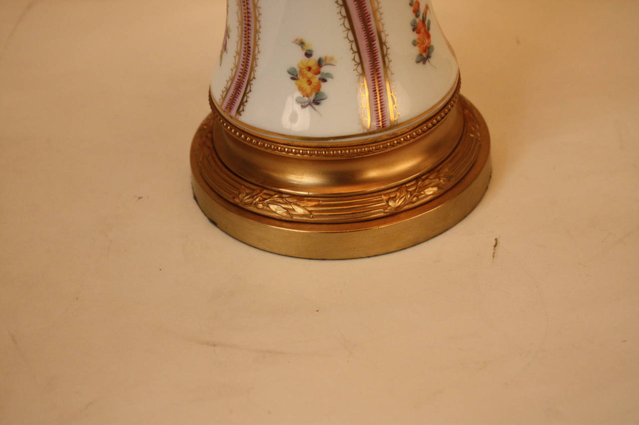 Tischlampe von Porcelaine de Paris (Französisch)