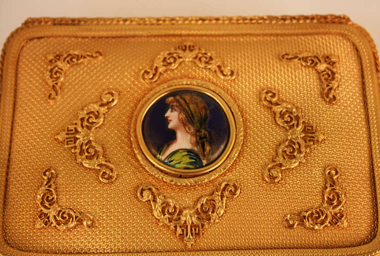 Art Nouveau Classic Gold-Plated French Jewelry Box