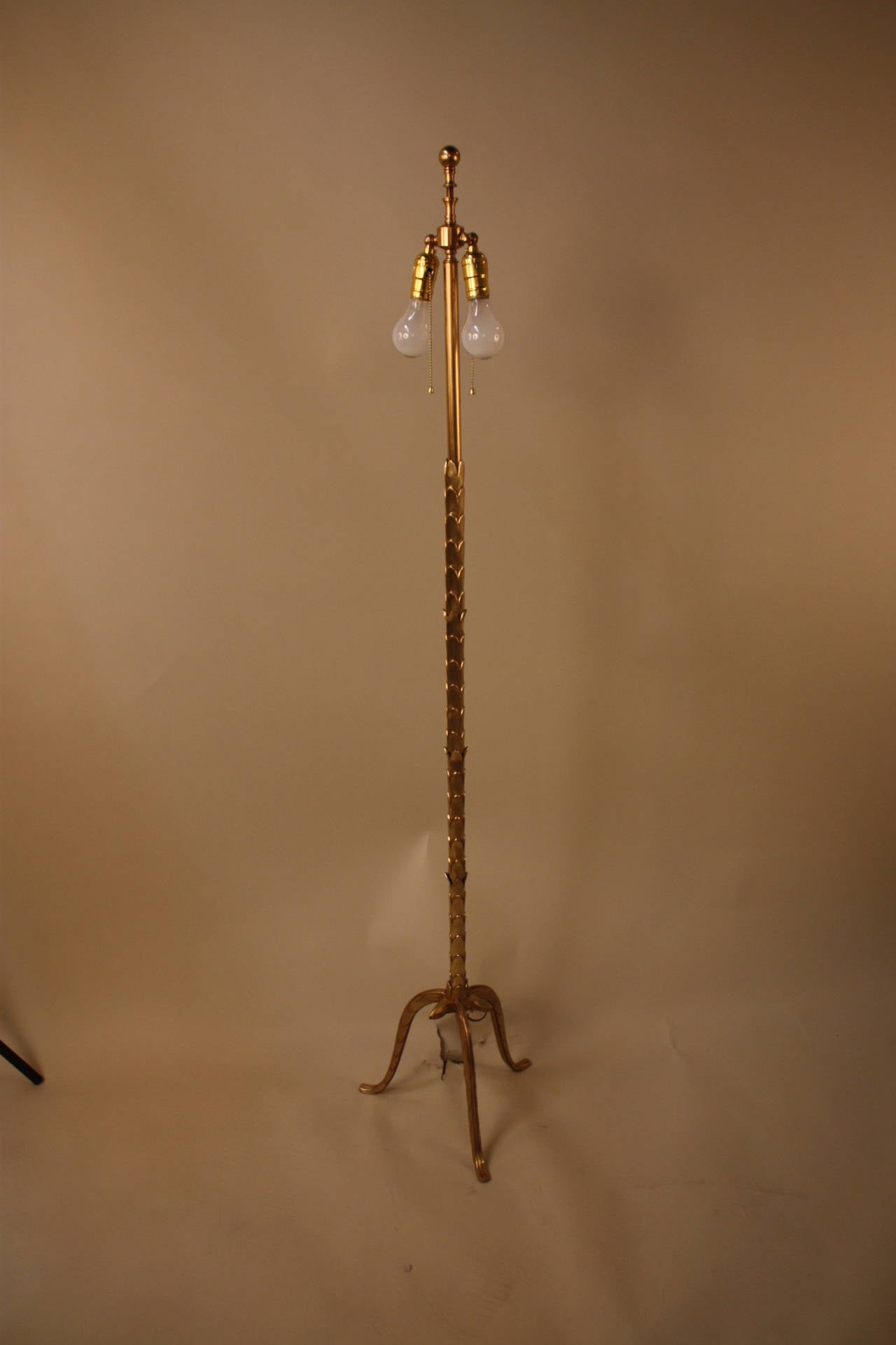 French Bronze Floor Lamp Attributed to Bagues In Good Condition In Fairfax, VA