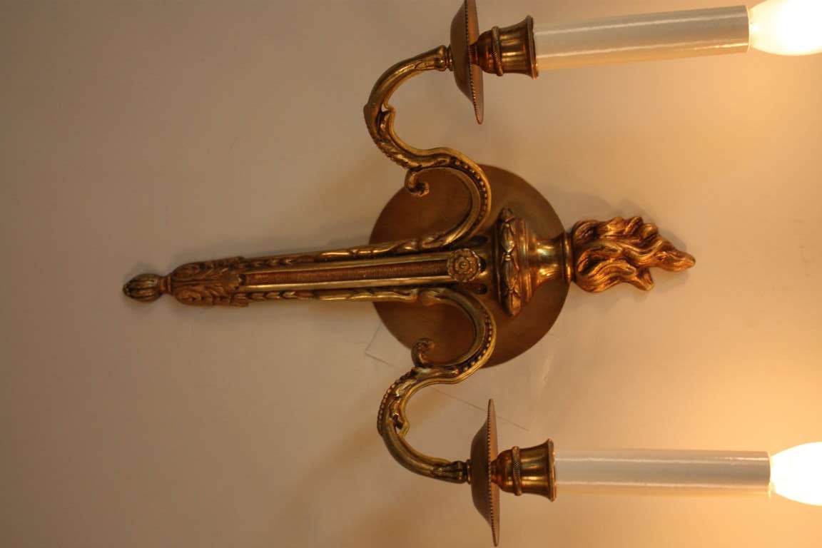 Pair of French Bronze Wall Sconces In Good Condition In Fairfax, VA