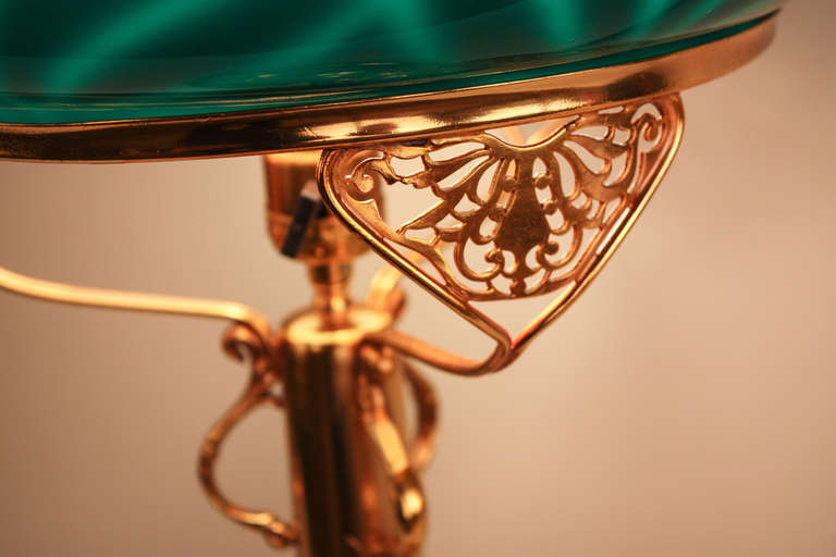 Gorgeous Gold American Table Lamp In Good Condition In Fairfax, VA