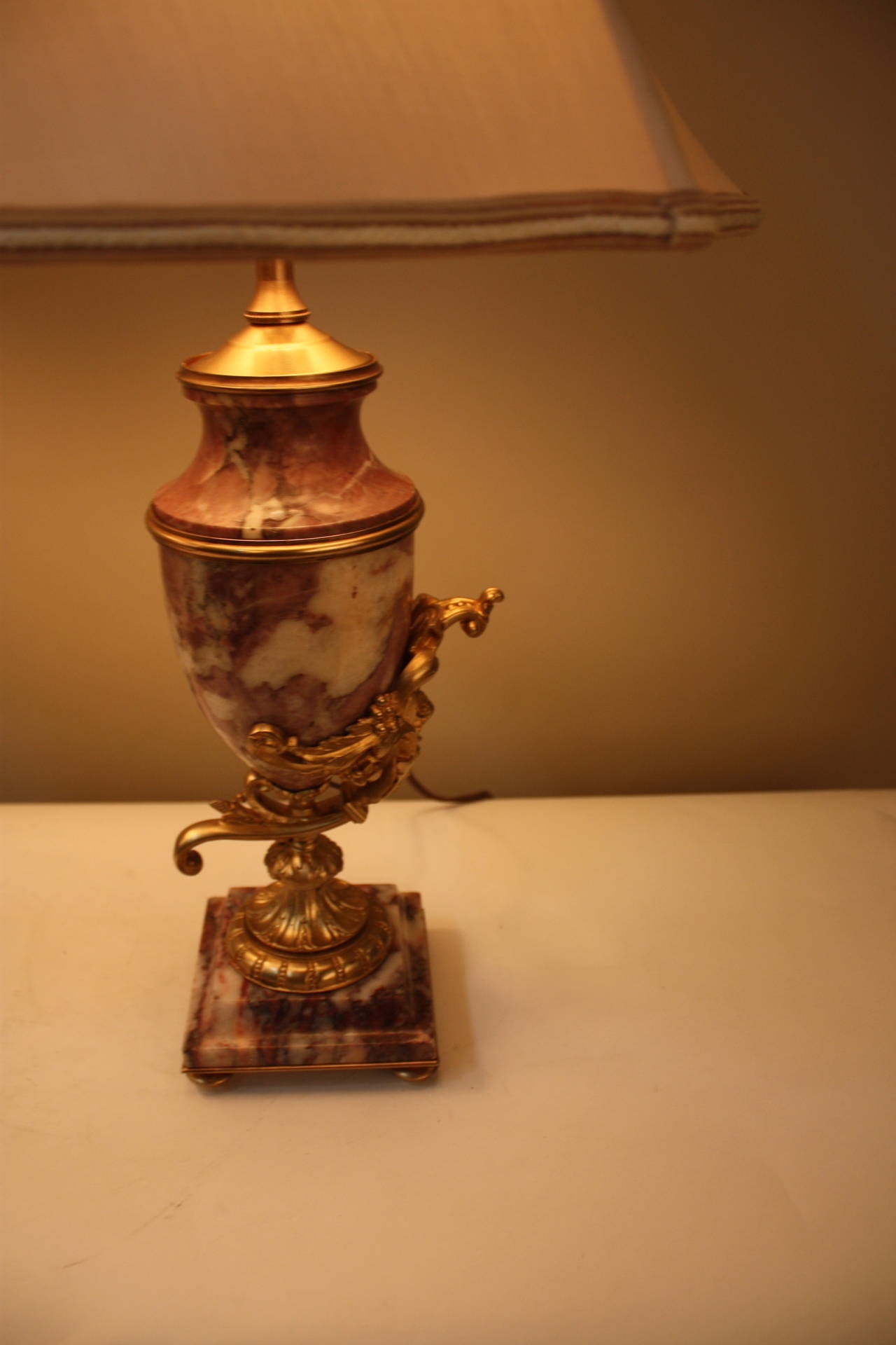 Pair of French Urn Table Lamps In Good Condition In Fairfax, VA