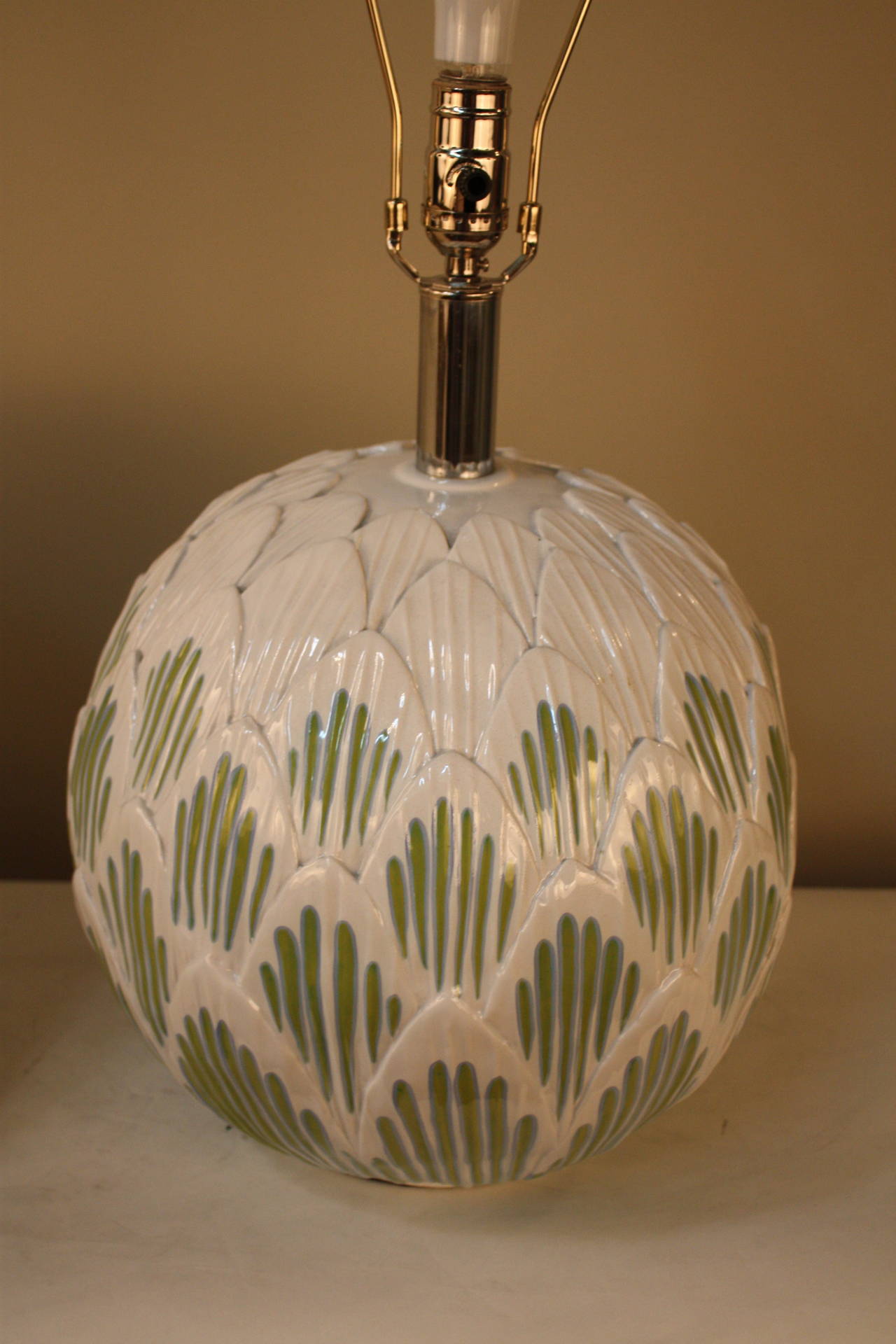 Modern Ceramic Artichoke Lamp