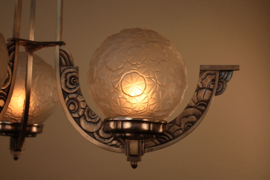 20th Century French Art Deco Chandelier