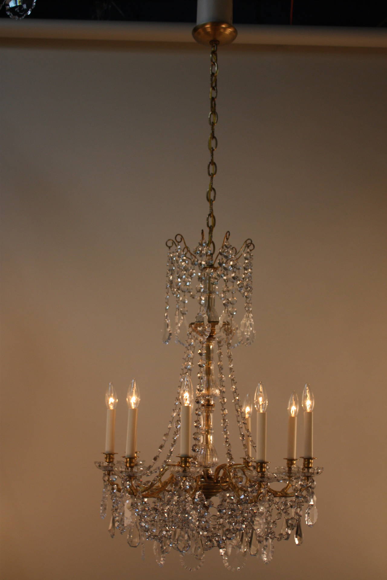 French 19th Century Crystal Chandelier In Good Condition In Fairfax, VA