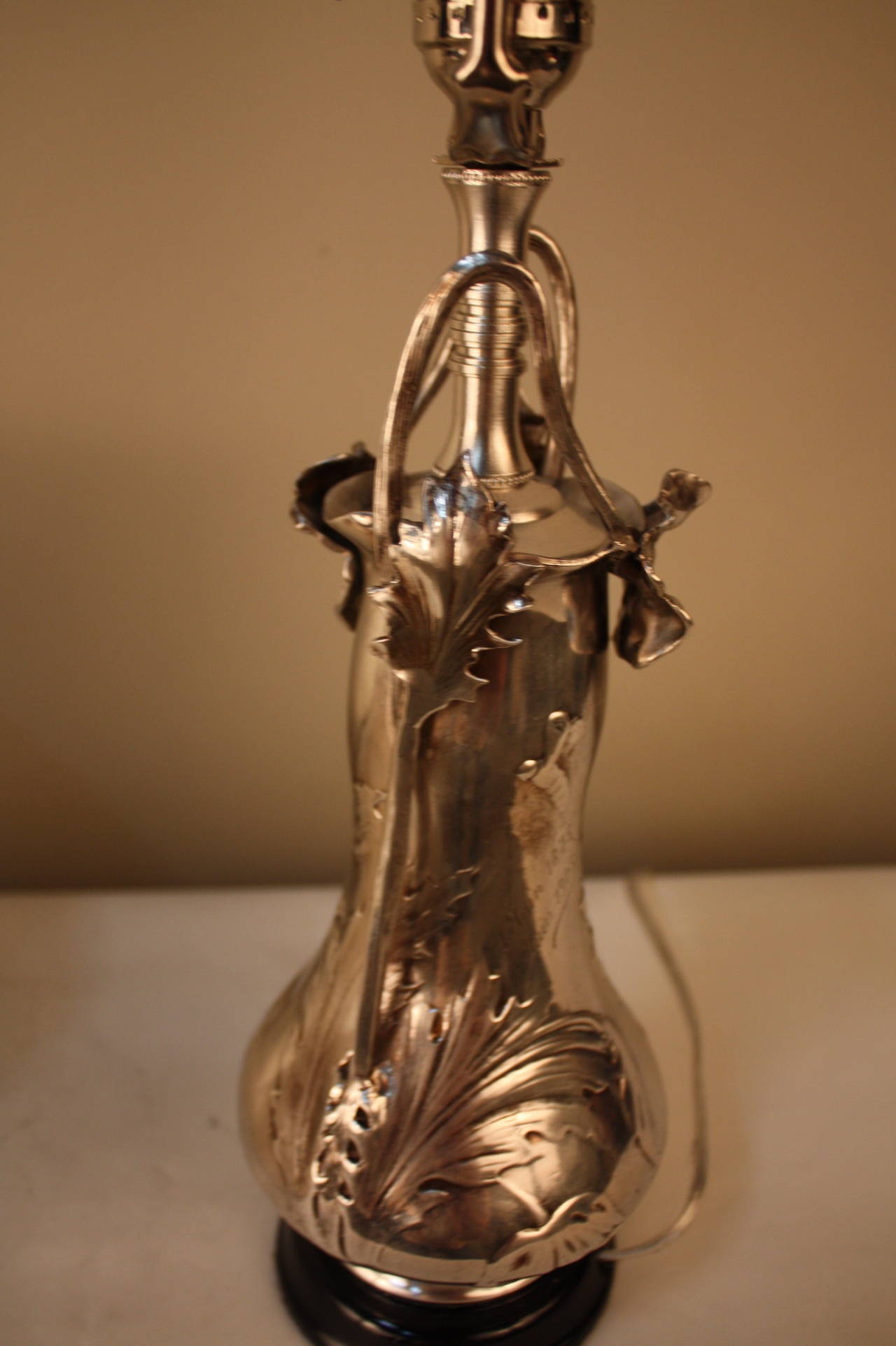 Early 20th Century French Art Nouveau Table Lamp