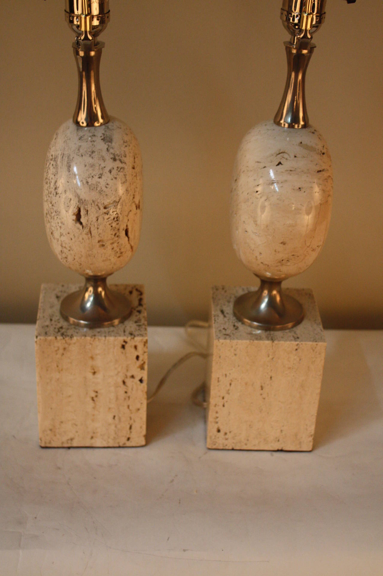 Late 20th Century Pair of French Travertine Marble Table Lamps by Philippe Barbier