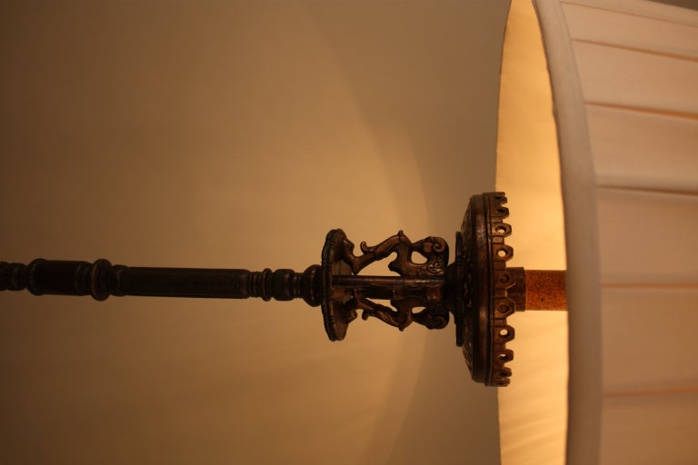 GREAT BRONZE FLOOR LAMP BY SEGAR STUDIOS (OSCAR BACH) WITH REPLACEMENT SILK LAMPSHADE