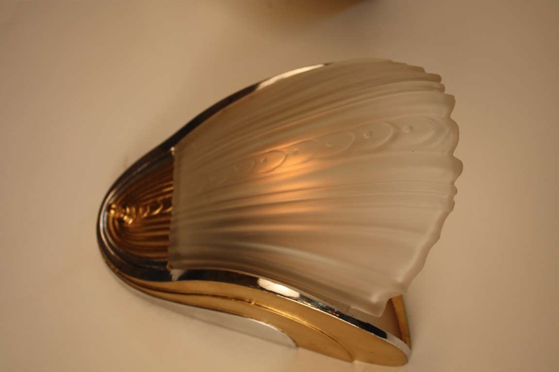 American Art Deco Wall Sconces at 1stdibs