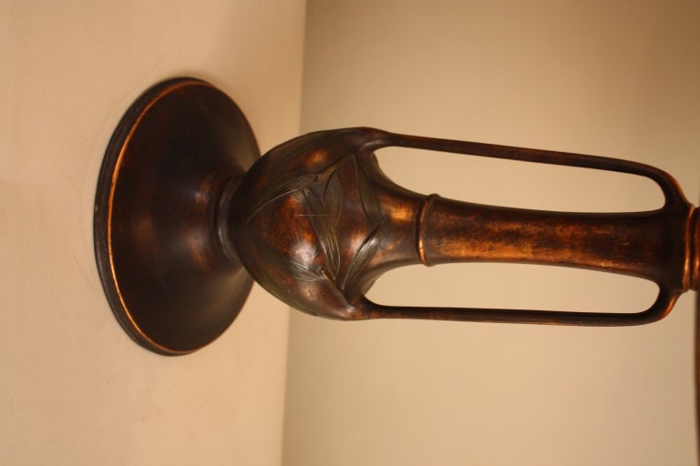 American Art Nouveau Table Lamp In Good Condition In Fairfax, VA