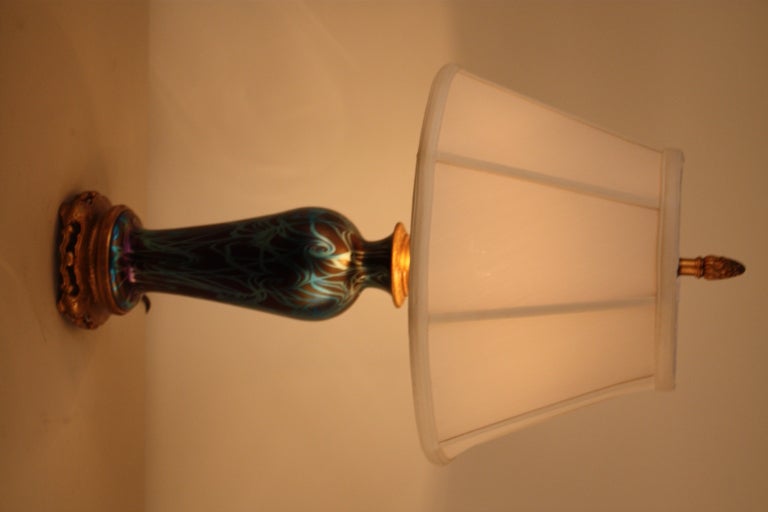 American Art Glass Table Lamp By Victor Durand In Good Condition In Fairfax, VA