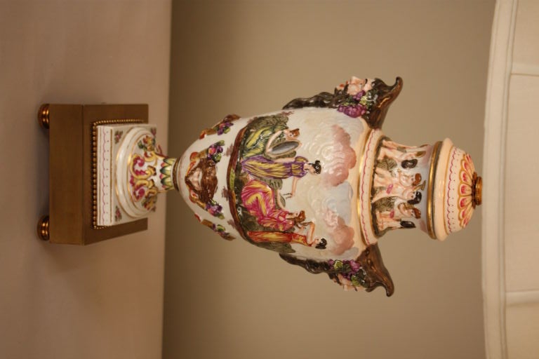 Italian Capo-de-monte Table Lamp