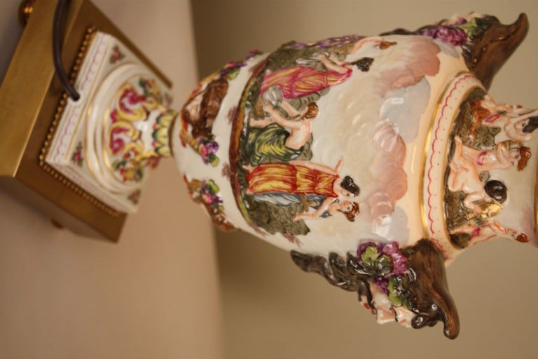Mid-20th Century Capo-de-monte Table Lamp