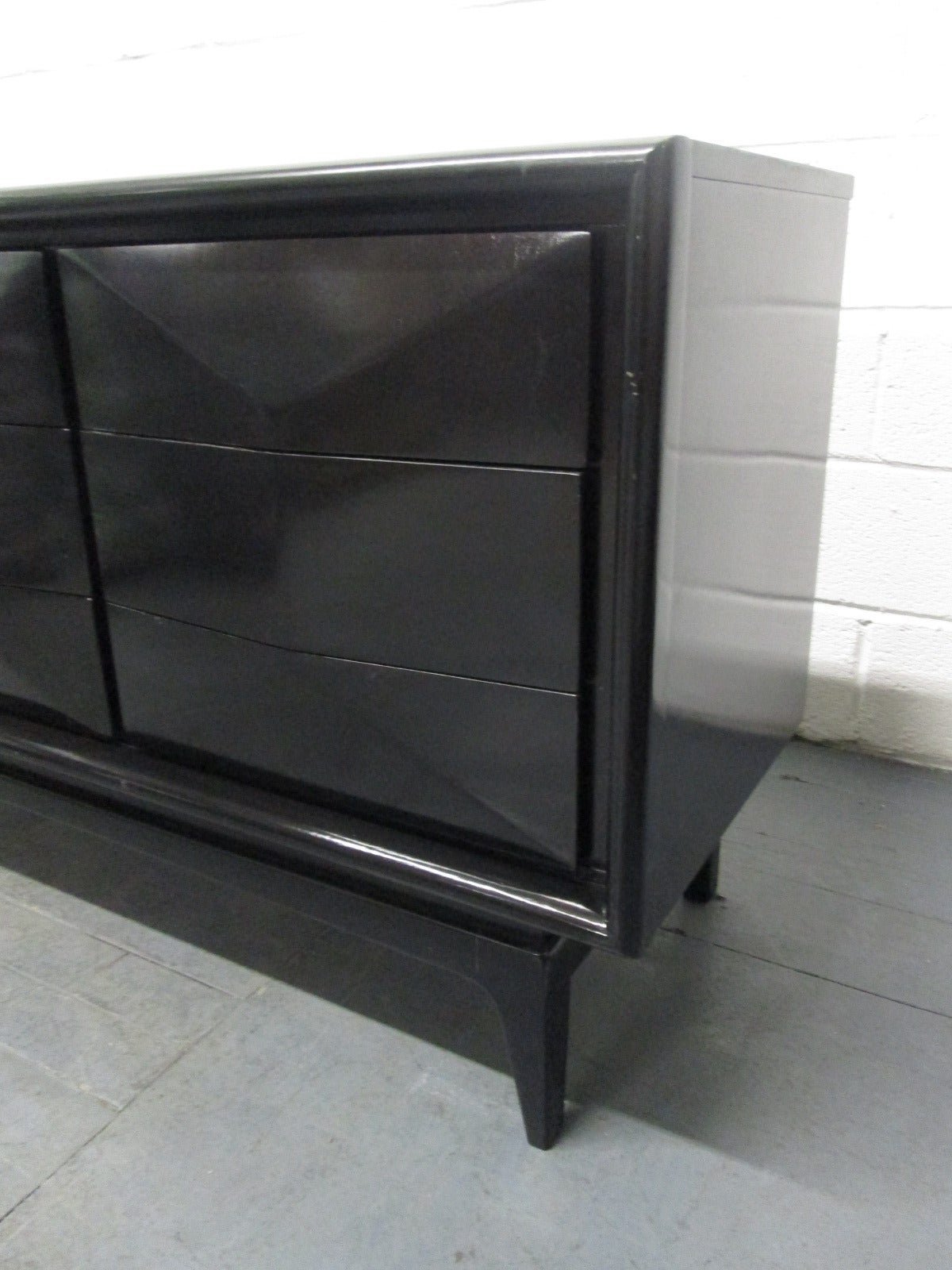 1960s Diamond Front Dresser In Good Condition In New York, NY