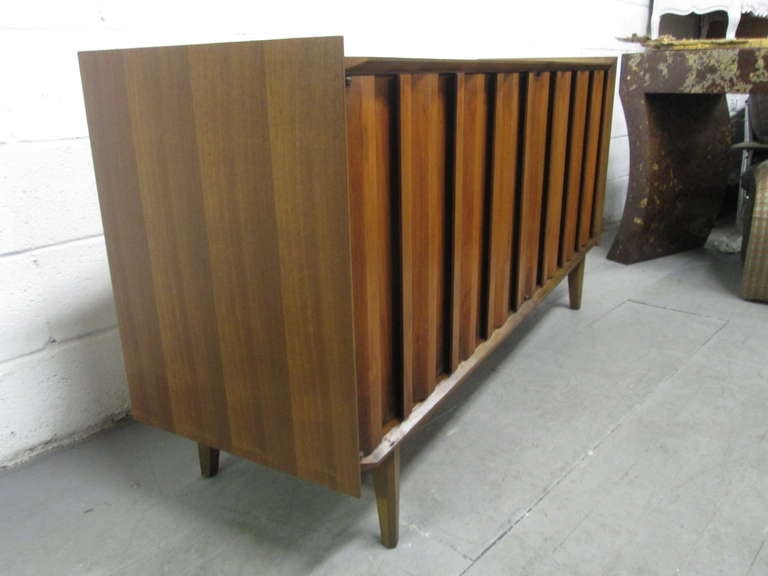 Mid Century Modern Walnut Credenza 2