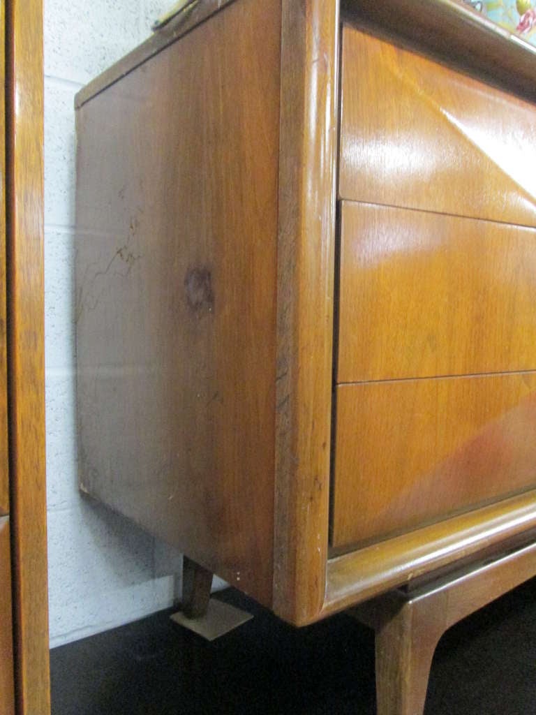 Mid-20th Century Diamond Front 1960s Dresser