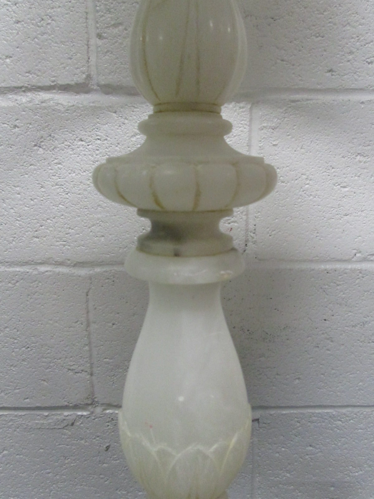 Pair of French Neoclassical Style Alabaster Lamps 1