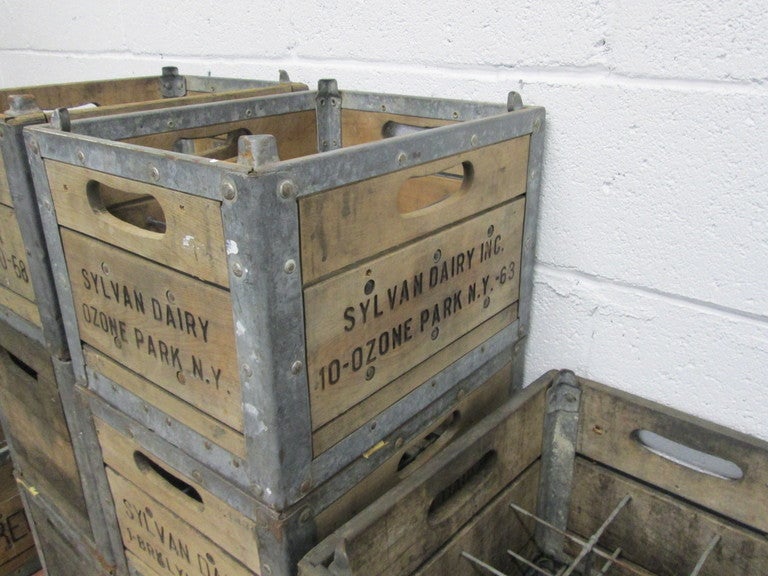 13 Vintage Wood Milk Crates For Sale at 1stdibs