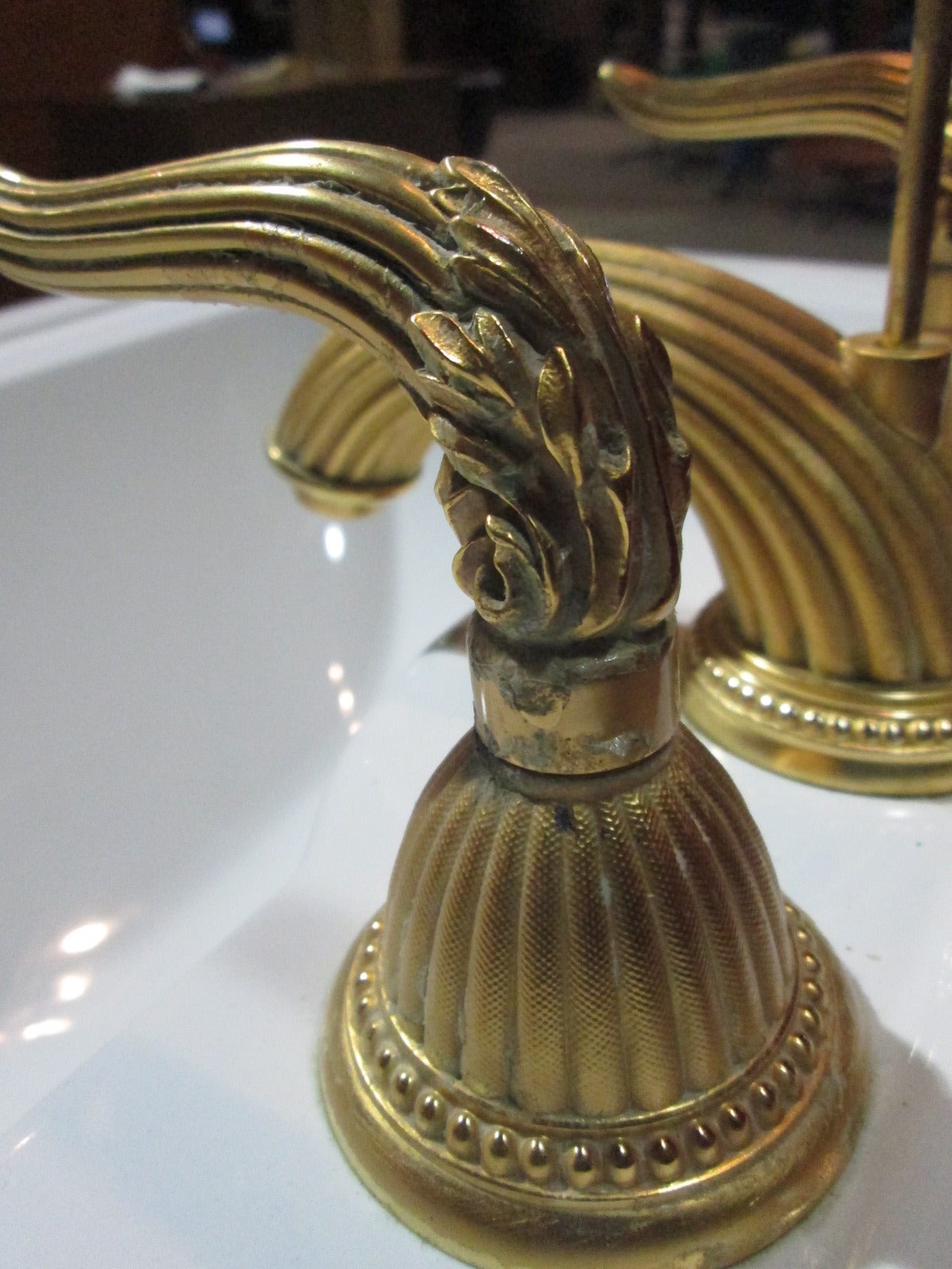Italian Pedestal Porcelain Sink with Gold Fixtures 1