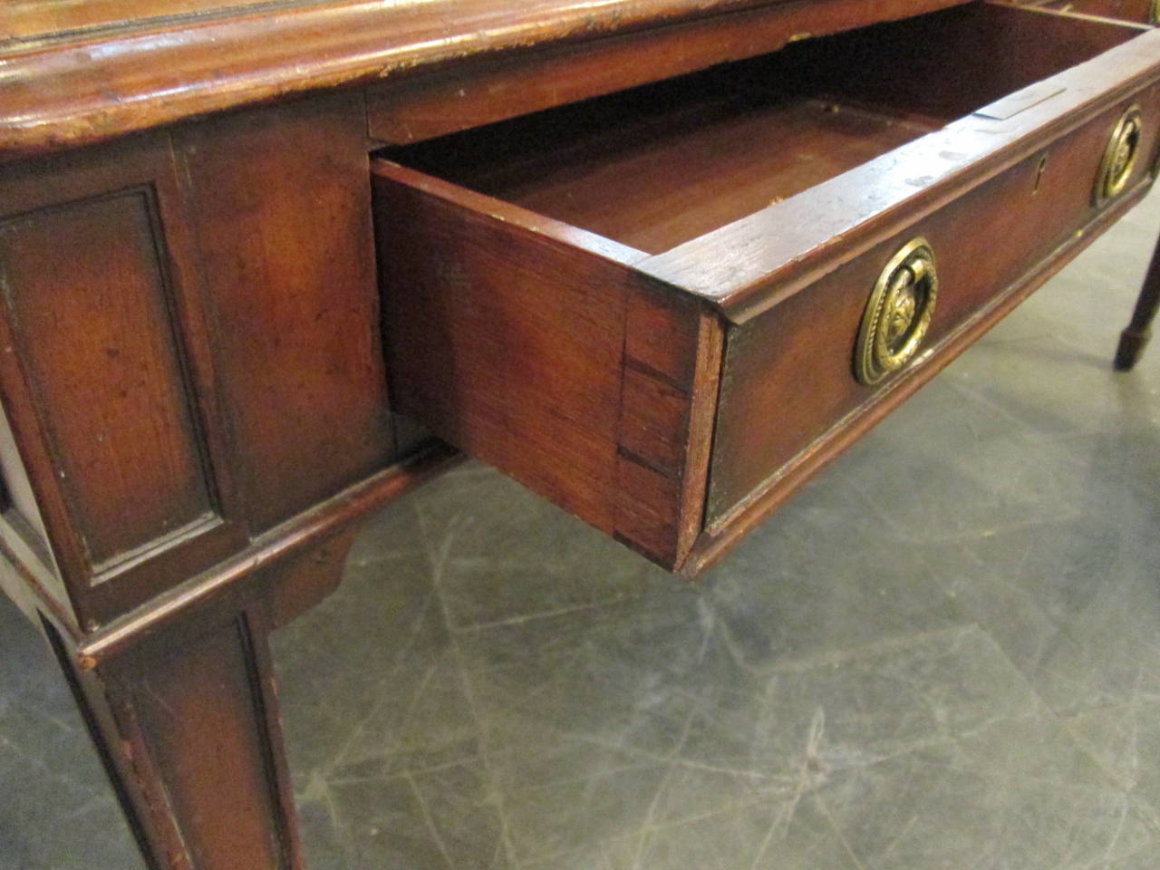 British 19th Century English Mahogany Leather-Top Partners Desk