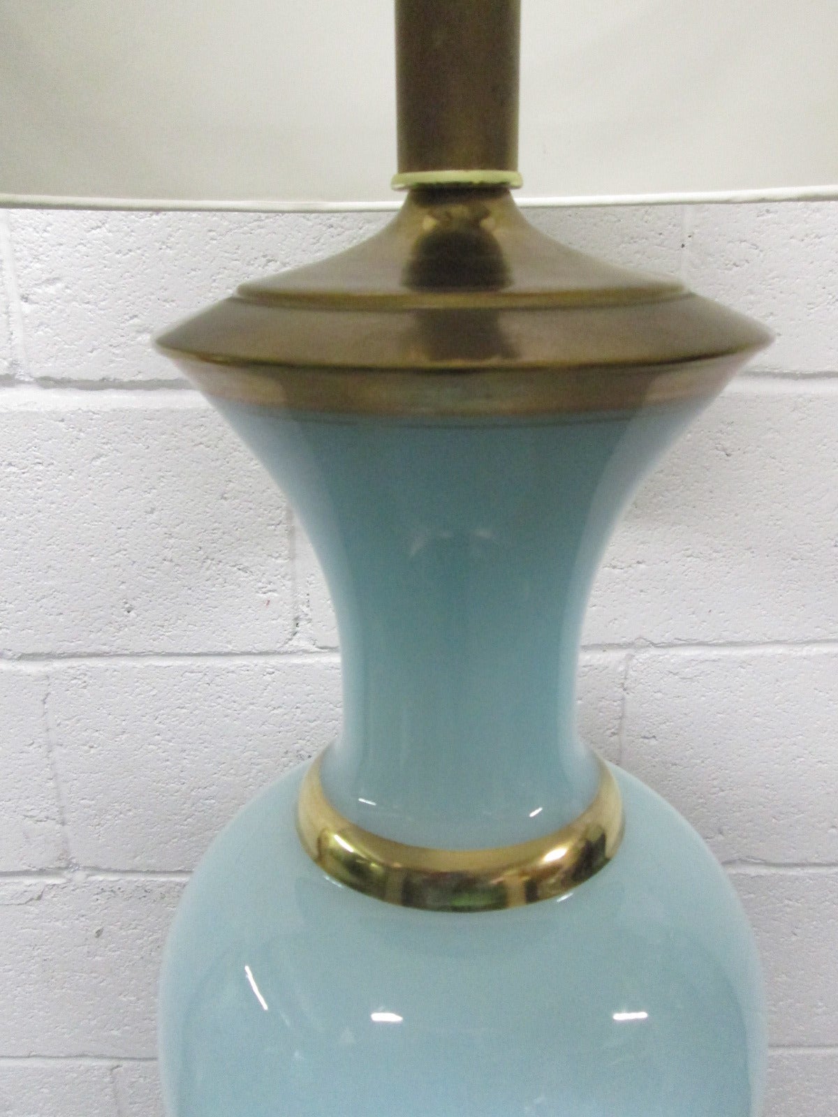 Pair of Decorative Teal Opaline Lamps In Good Condition In New York, NY