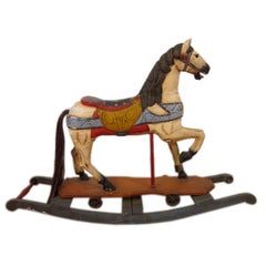Caballo balancín vintage pintado a mano