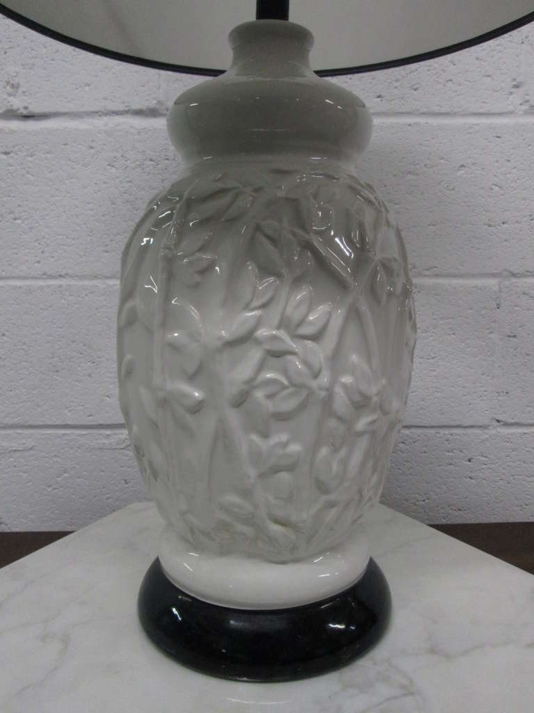 Mid-Century Modern Pair of Decorative Floral Ceramic Lamps
