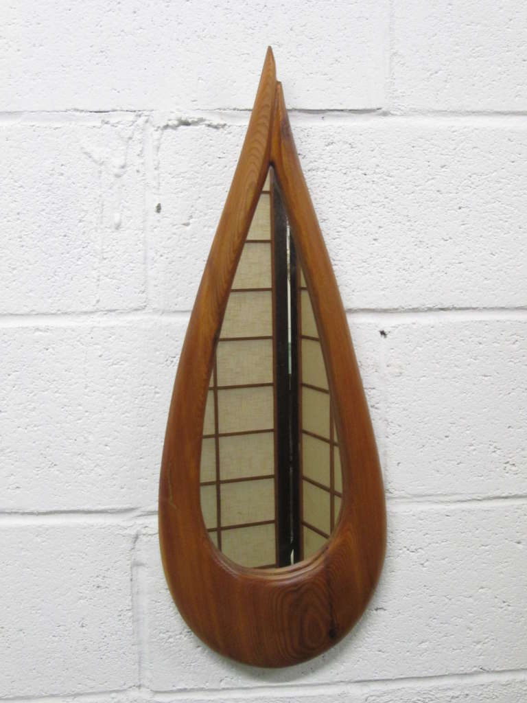 Wooden Tear Drop Mirror.
Measures:  25.5