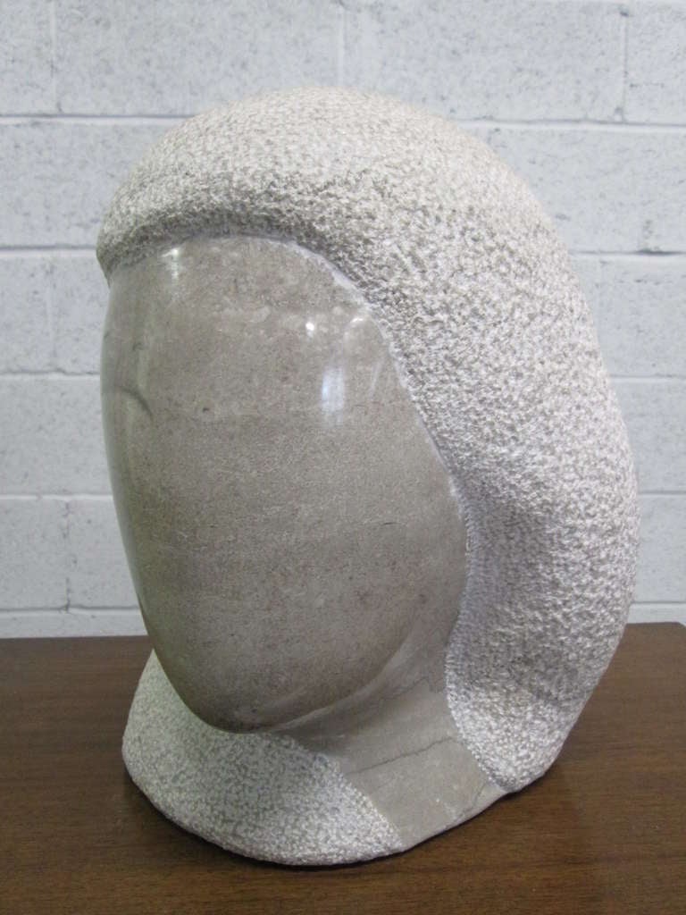 Modern Marble Bust Sculpture In Good Condition For Sale In New York, NY