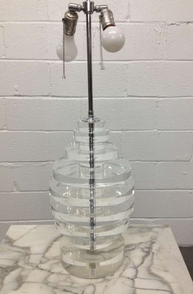 Karl Springer Round Stacked Lucite Lamp For Sale at 1stdibs