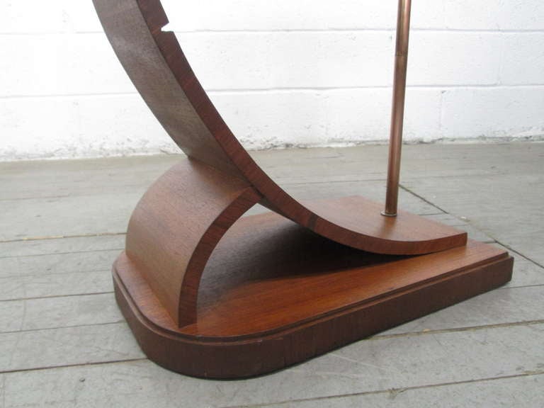 Pair of Art Deco End Tables For Sale at 1stdibs