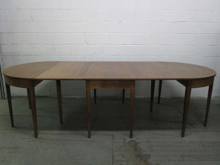 hepplewhite dining table and chairs