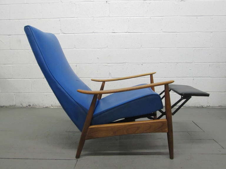 Mid-Century Modern Milo Baughman Recliner