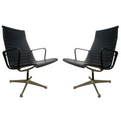 Herman Miller Aluminum Management Chairs    ss