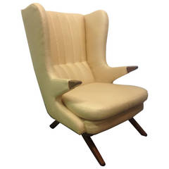 Papa Bear Chair Designed by Svend Skipper 6