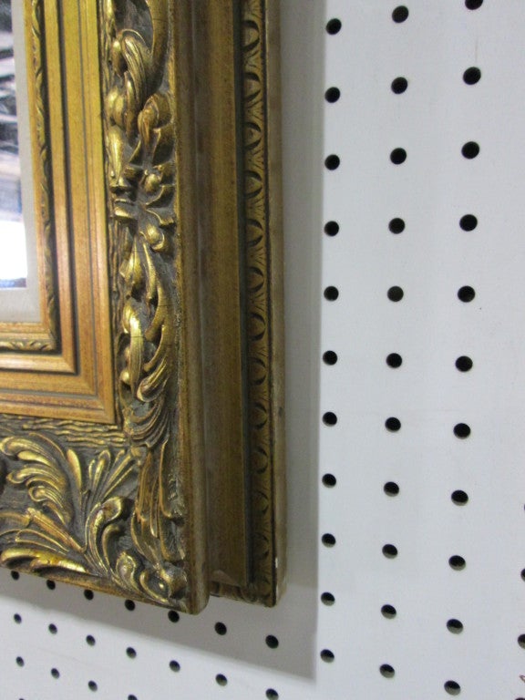 Antique Style Gold Wall Mirror In Excellent Condition In New York, NY