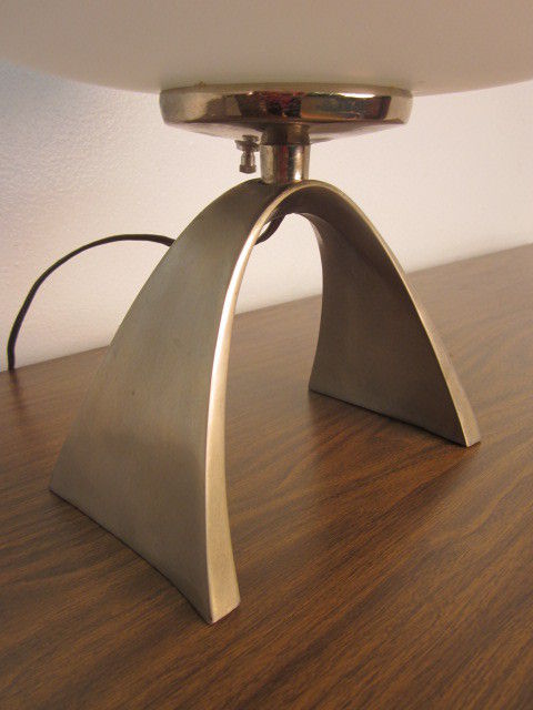 Mid-20th Century Pair Laurel Mushroom Table Lamps