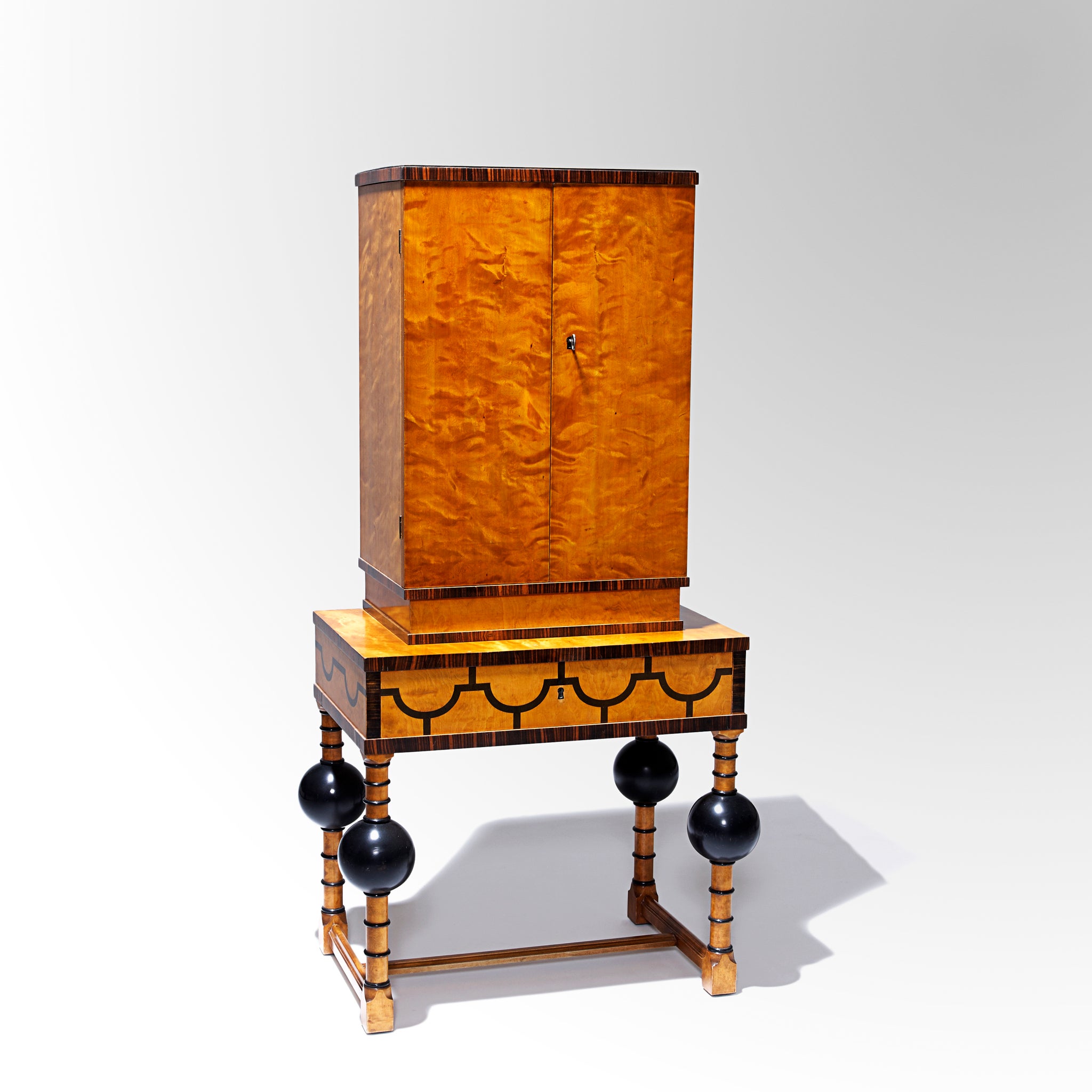 Modern Classicism cabinet on stand attributed to Axel Einar Hjorth For Sale