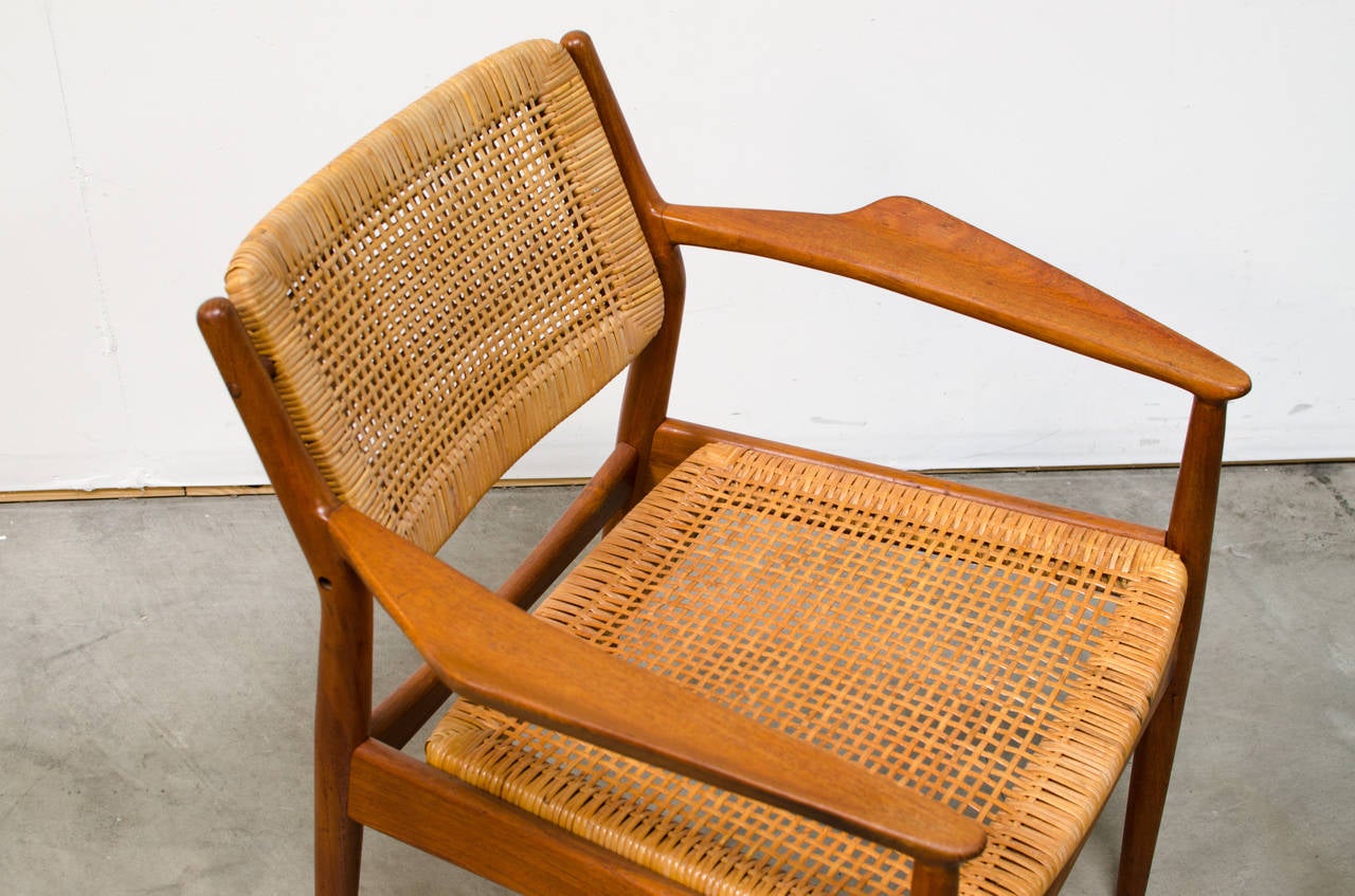 Arne Vodder for Sibast Teak and Cane Armchairs For Sale 3