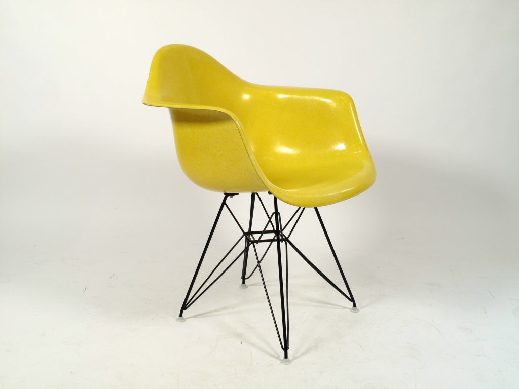 Mid-20th Century Rare Charles Eames Sunshine Yellow 