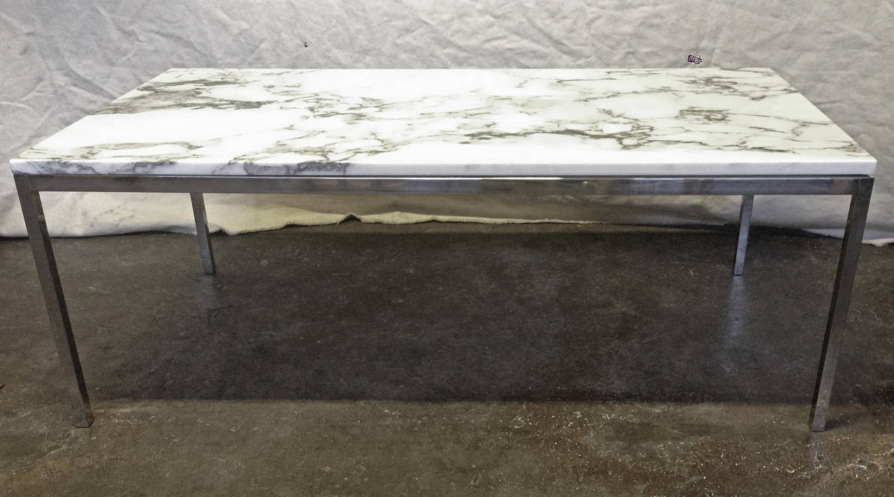 Florence Knoll Coffee Table in White Marble In Excellent Condition In 0, Cuauhtemoc
