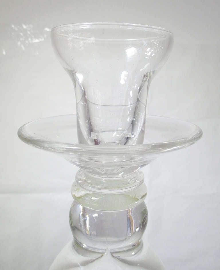 Steuben Pair of Candlesticks Clear Glass Signed In Excellent Condition In 0, Cuauhtemoc