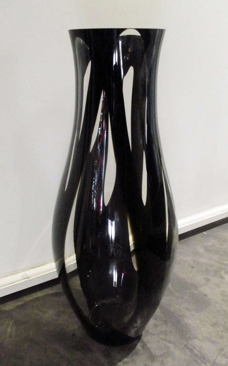 Large Bohemia Black and Clear Glass vase
Rare piece 
There are no chips or damage
Condition is near mint
