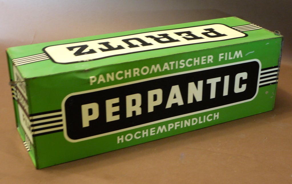Vintage 29" Tin Advertising B&W Film Perutz Perpantic Trade Sign