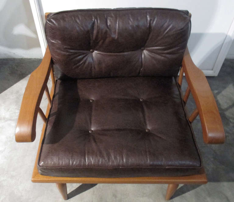 Mid-20th Century Pair of Club Chairs Mahogany and Leather