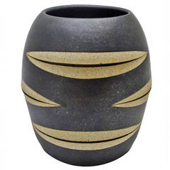 Gustavo Pérez Ceramic Vase