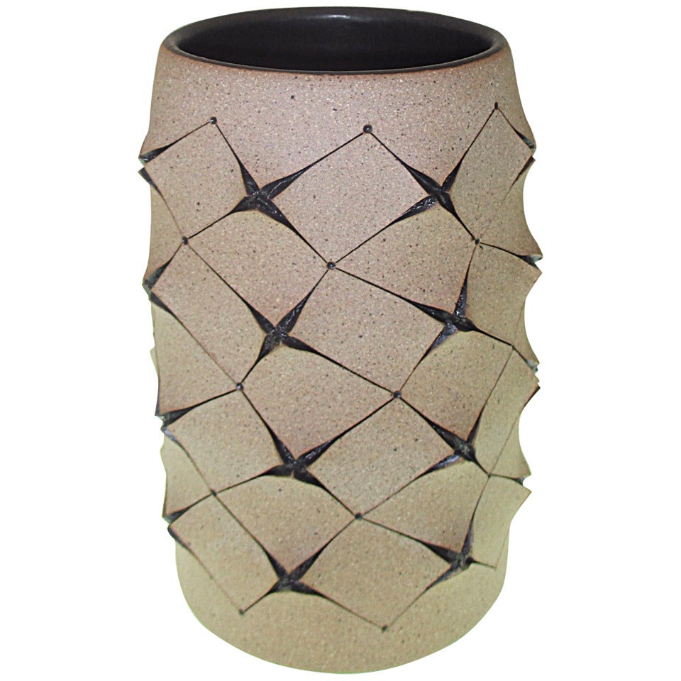 Gustavo Pérez Ceramic Vase