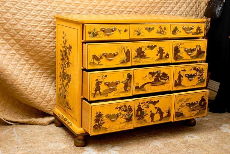 Gold Chinoiserie Chest by Baker 3